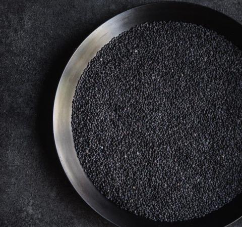 چگونه تخم ریحان سبز را بشناسیم؟