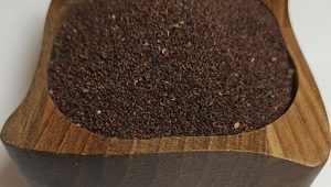 تخم بارهنگ ارگانیک